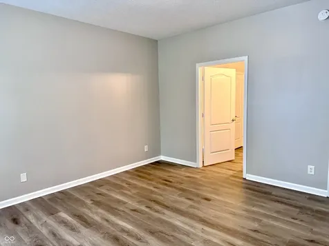 4263 Cairo Way Avon IN 46123