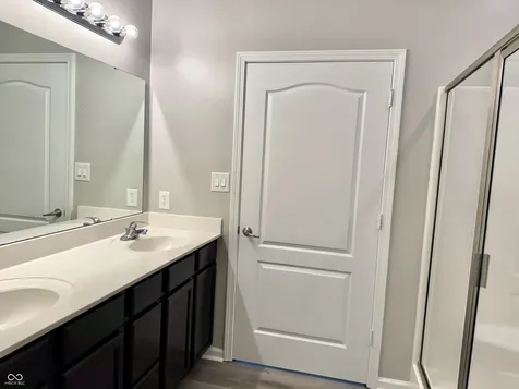 4263 Cairo Way Avon IN 46123