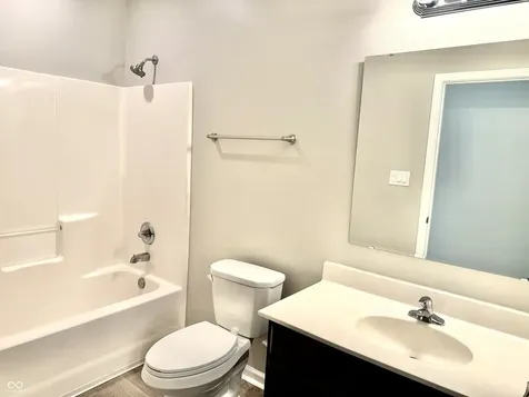4263 Cairo Way Avon IN 46123