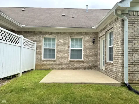 4263 Cairo Way Avon IN 46123