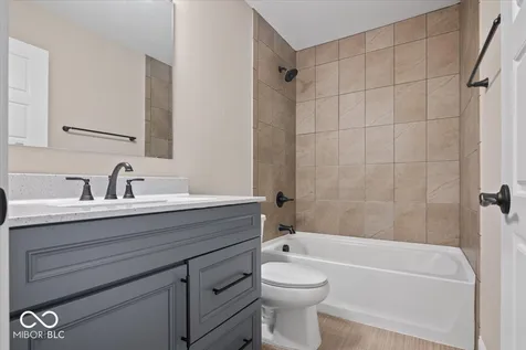 12205 Hidden Point Court Fishers IN 46037