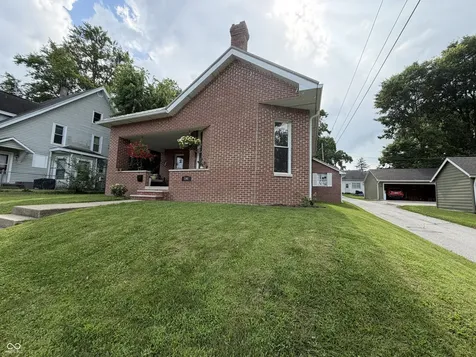 194 N Indiana Street Danville IN 46122