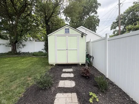 194 N Indiana Street Danville IN 46122