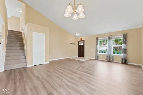 16952 Peach Lane Noblesville IN 46062