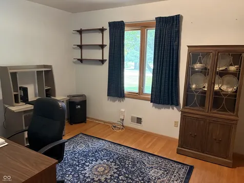 8836 Westminster Court Indianapolis IN 46256