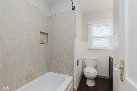6222 Kingsley Drive Indianapolis IN 46220