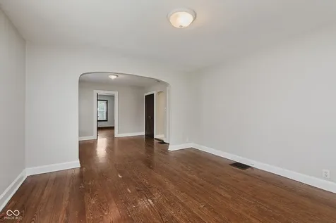 6222 Kingsley Drive Indianapolis IN 46220
