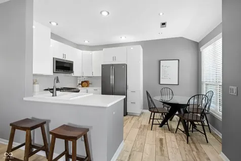 20788 Waterscape Noblesville IN 46062