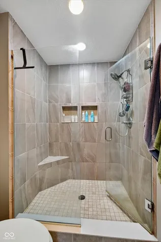 8251 Misty Cove Indianapolis IN 46236