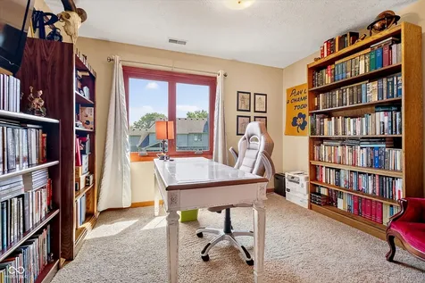 8251 Misty Cove Indianapolis IN 46236