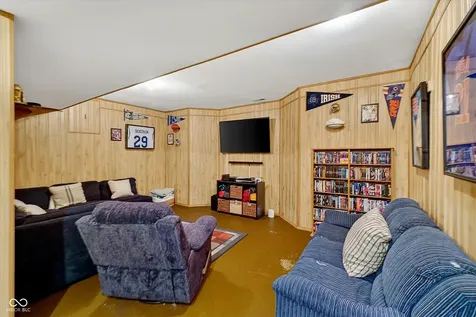 8251 Misty Cove Indianapolis IN 46236