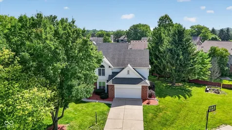 8251 Misty Cove Indianapolis IN 46236