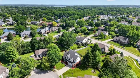 8251 Misty Cove Indianapolis IN 46236