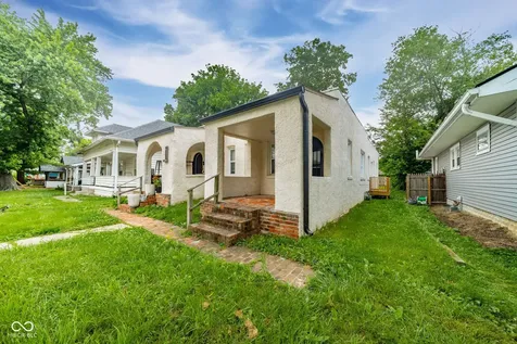 4033 Boulevard Place Indianapolis IN 46208