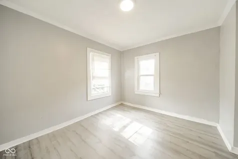 4033 Boulevard Place Indianapolis IN 46208