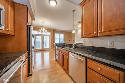 355 E Ohio Street Indianapolis IN 46204