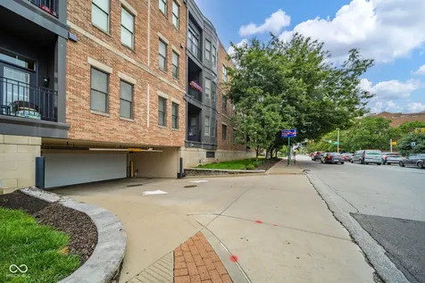 355 E Ohio Street Indianapolis IN 46204