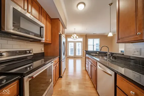 355 E Ohio Street Indianapolis IN 46204