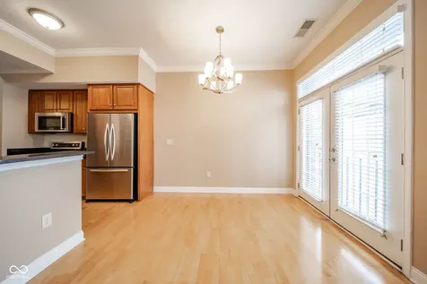 355 E Ohio Street Indianapolis IN 46204
