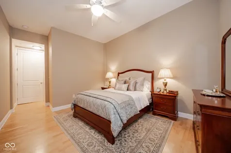 355 E Ohio Street Indianapolis IN 46204