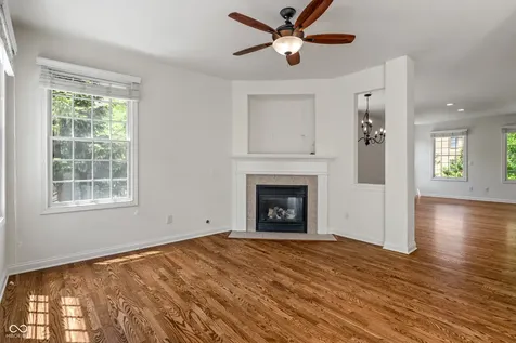 12735 Edgemont Way Carmel IN 46032