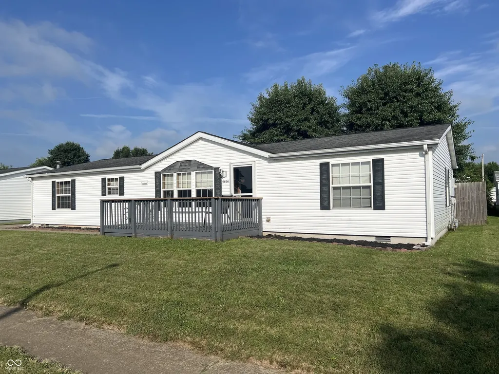 4686 Breckenridge Drive Columbus IN 47203