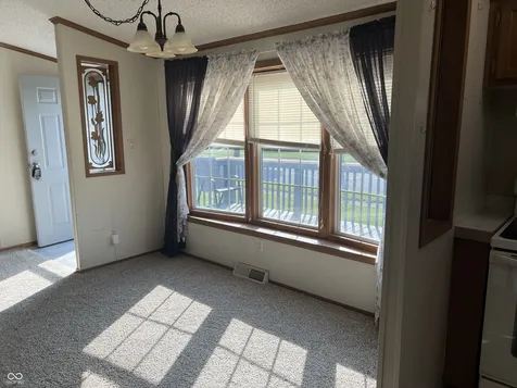 4686 Breckenridge Drive Columbus IN 47203