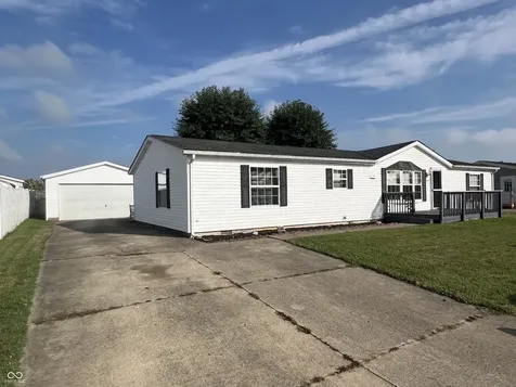 4686 Breckenridge Drive Columbus IN 47203