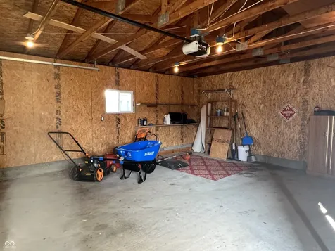 4686 Breckenridge Drive Columbus IN 47203