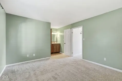 2260 Rome Drive Indianapolis IN 46228