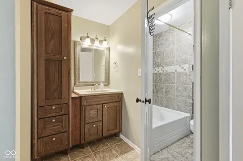 2260 Rome Drive Indianapolis IN 46228