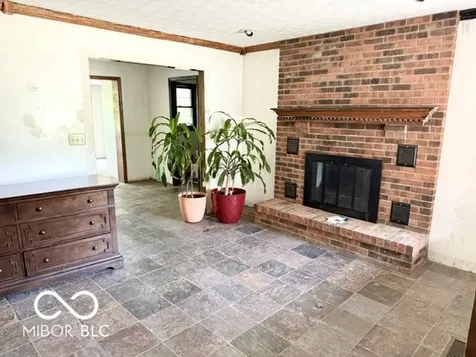 1645 Sycamore Drive Plainfield IN 46168
