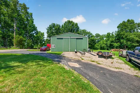 6876 W 300 S Morgantown IN 46160