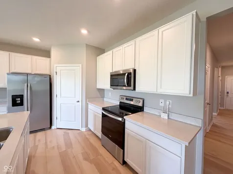 1671 Fairmount Drive Greenfield IN 46140