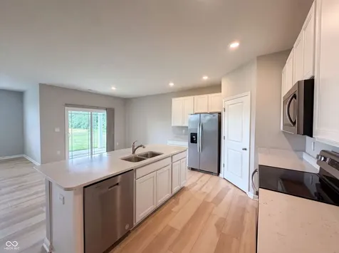 1671 Fairmount Drive Greenfield IN 46140