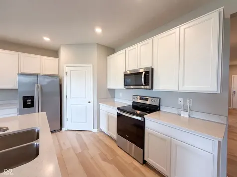 1671 Fairmount Drive Greenfield IN 46140