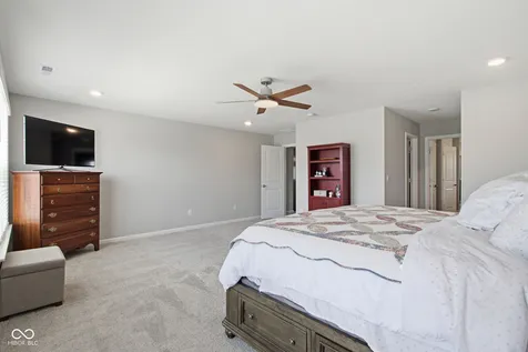 232 Waterford Lane Pendleton IN 46064