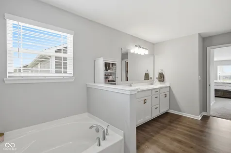232 Waterford Lane Pendleton IN 46064