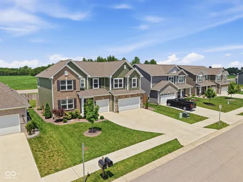 232 Waterford Lane Pendleton IN 46064