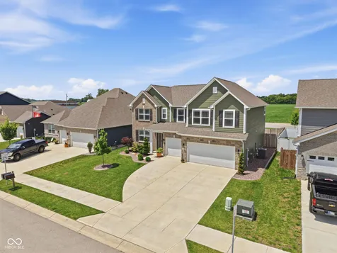 232 Waterford Lane Pendleton IN 46064