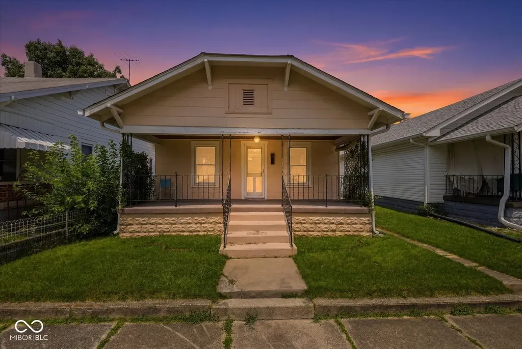 106 4th Street Shelbyville IN 46176