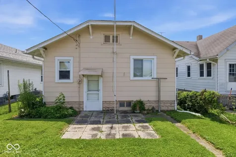 106 4th Street Shelbyville IN 46176