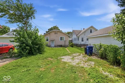 106 4th Street Shelbyville IN 46176