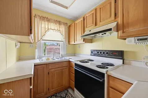 106 4th Street Shelbyville IN 46176