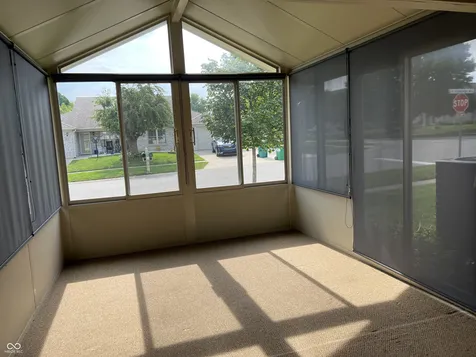 2047 Pelican Franklin IN 46131