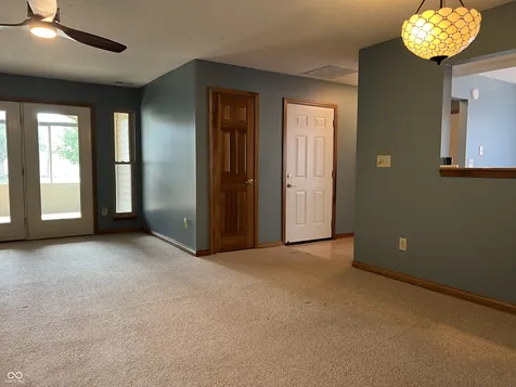 2047 Pelican Franklin IN 46131