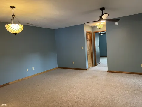 2047 Pelican Franklin IN 46131