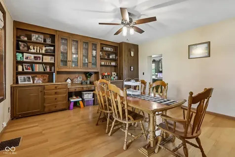 8172 E 1000 N Colfax IN 46035