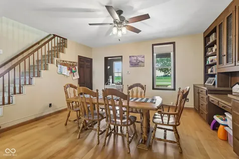 8172 E 1000 N Colfax IN 46035