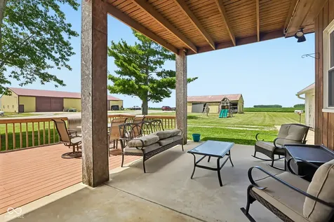 8172 E 1000 N Colfax IN 46035